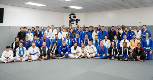 Large group of Progresso Jiu Jitsu students and instructors